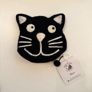 Handmade Wool Felt Black Cat Coin Purse by Wonderland Yarns